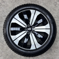 19 inch originele velgen + winterbanden Volvo XC40 Pure Electric 32143627 | 32143628 (2)