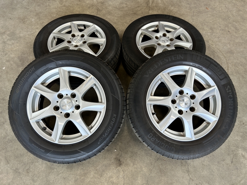 15 inch ENZO velgen + zomerbanden Kia CEED