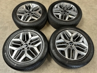 17 inch originele velgen + zomerbanden Kia Optima  / E niro 52910-A8610