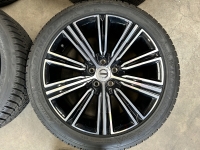 18 inch originele inscription velgen Volvo V60 + winterbanden 31471312 (set 1)