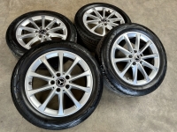 17 inch originele velgen + zomerbanden Mercedes A, B klasse CLA  A1774010300 set 2