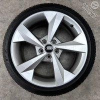 18 inch originele velgen + zomerbanden Audi A3 8Y 8Y0601025J set 2