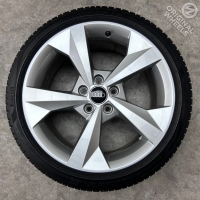 18 inch originele velgen + zomerbanden Audi A3 8Y 8Y0601025J set 2