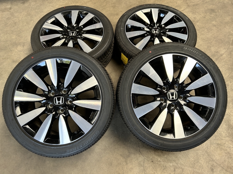 17 inch originele velgen + zomerbanden Honda Civic 4899-8