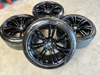 20 inch originele velgen + zomerbanden BMW M5 M8 style 706 M 8073977 8073979