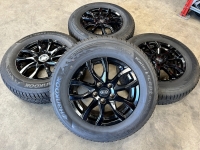 16 inch originele velgen + winterbanden Kia Sportage KBA51072