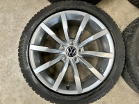 18 inch originele Montrey velgen + winterbanden Volkswagen Passat 3G0601025Q