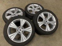 17 inch originele velgen + zomerbanden Seat Leon 5FA601025C set 3