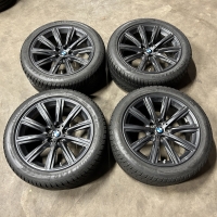 18 inch originele velgen + winterbanden BMW 5 serie G30 G31 style 684 set 2