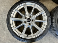 18 inch originele velgen +  zomerbanden Audi A3 S3 8Y 8Y0601025M set 2