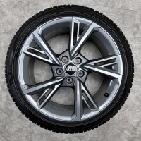 18 inch originele velgen + zomerbanden Audi A3 S3 8Y 8Y060102G set 1