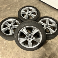 18 inch originele velgen + zomerbanden Audi Q2 81A601025J