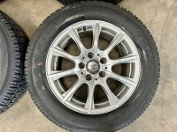 16  inch originele velgen + vierseizoenenbanden Mercedes Vito A2054012400