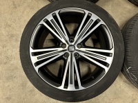 20 inch originele velgen + zomerbanden Seat Tarraco 5FJ601025B