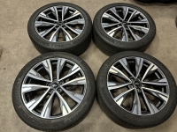 20 inch originele velgen + Continental zomerbanden Ford Kuga MK3
