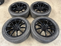 20 inch originele velgen + zomerbanden Porsche Macan 95B601025BH 95B601025BJ