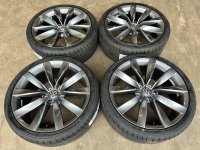 19 inch originele Chennai velgen + zomerbanden Volkswagen Golf Caddy 3G8601025G