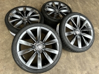 19 inch originele Chennai velgen + zomerbanden Volkswagen Golf Caddy 3G8601025G