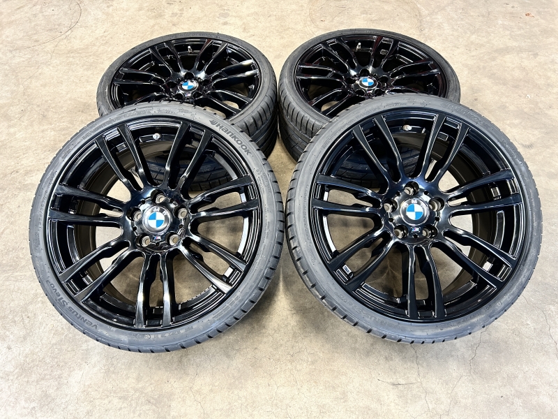 19 inch originele velgen + zomerbanden BMW 1 3 serie style 403 M  7850020 7850021