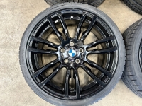 19 inch originele velgen + zomerbanden BMW 1 3 serie style 403 M  7850020 7850021