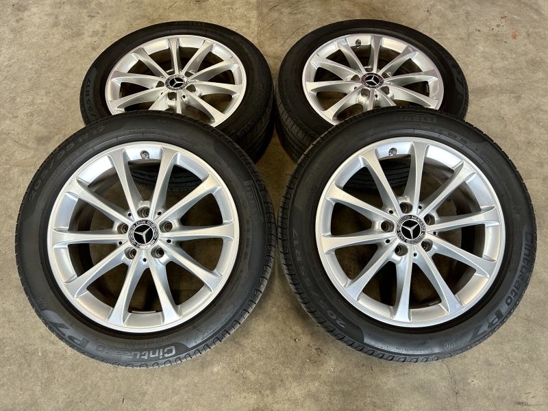 17 inch originele velgen + zomerbanden Mercedes A, B klasse CLA  A1774010300 set 3