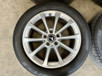 17 inch originele velgen + zomerbanden Mercedes A, B klasse CLA  A1774010300 set 3