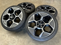 18 inch originele velgen + vierseizoenenbanden Opel Astra L 9843281680