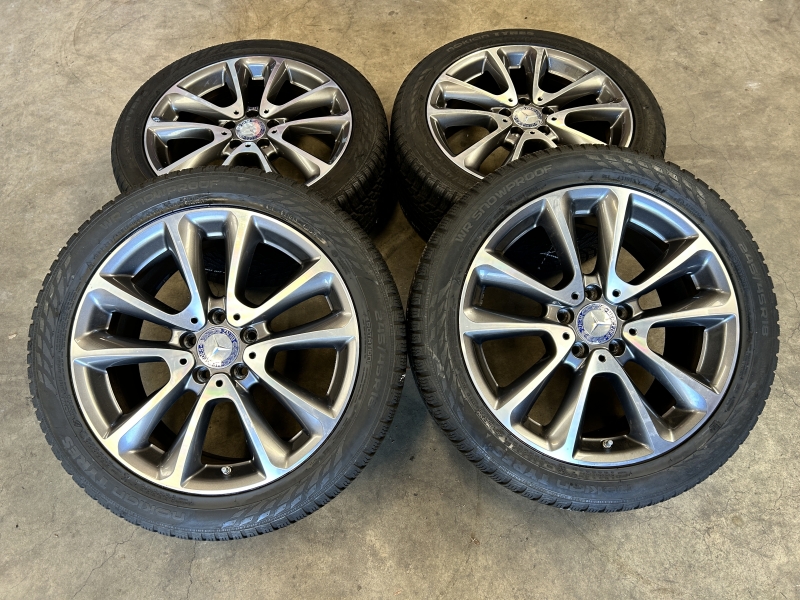 18 inch originele velgen + winterbanden Mercedes E klasse / Vito A2134011600 set 14