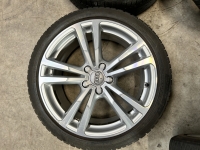 18 inch originele S line velgen + winterbanden Audi A3 8V0601025BC