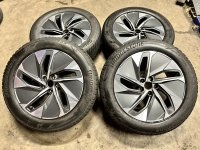 19 inch originele Hamar velgen + winterbanden Volkswagen ID.4 - ID.Buzz 11A601025 set 1