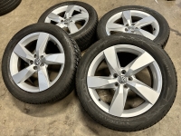 17 inch originele Chesterfield velgen + winterbanden Volkswagen T-Cross 2GM601025A