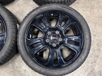 17 inch originele velgen + winterbanden Mini JCW 6855119