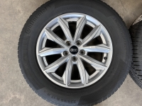 17 inch originele velgen + winterbanden Audi Q5 80A601025J