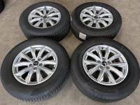 17 inch originele velgen + winterbanden Audi Q5 80A601025J