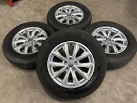 17 inch originele velgen + winterbanden Audi Q5 80A601025J