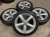 20 inch originele velgen + winterbanden Audi Q5 SQ5  8R0601025D set 2