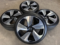 21 inch originele velgen + zomerbanden Audi Q5 4KE601025AC