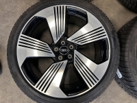 21 inch originele velgen + winterbanden Audi Q5 4KE601025AC