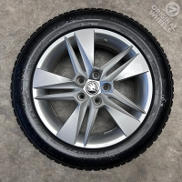 17 inch originele velgen + winterbanden  Skoda Superb 3V0601025BH