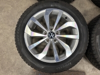 17 inch originele Dublin velgen + winterbanden Volkswagen T-Roc 2GA601025AG