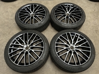 19 inch originele Cupra FR  velgen + winterbanden Seat Ateca 5F0071490A set 1