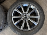 17 inch originele Merano velgen + winterbanden Volkswagen Passat 3G8071497
