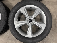 19 inch originele velgen + winterbanden Audi Q5 80A601025K set 4