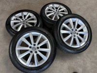 16 inch originele Merano velgen + winterbanden Volkswagen Polo 2G0601025AF set 2