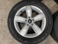 16 inch originele Corvara velgen + Michelin winterbanden VW T-Roc 2GA601025Q set a