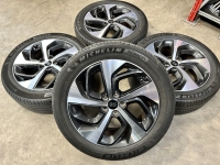 19 inch originele velgen + zomerbanden Hyundai Tucson 52910-D7460