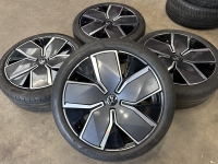 19 inch originele Leeds velgen + zomerbanden Volkswagen Passat 3J0601025Q