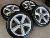 18 inch originele velgen + zomerbanden Audi A4 B8 8K0601025CK