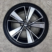 18 inch originele Bakersfield velgen + zomerbanden VW Golf 8 5H0601025J