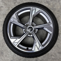 18 inch originele velgen +  zomerbanden Audi A3 S3 8Y 8Y0601025P